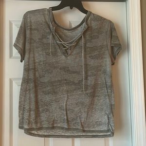 Camo crisscross neck line short sleeve tshirt